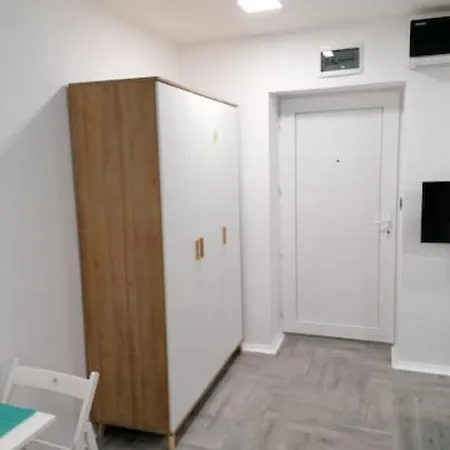 Apartment Ichill